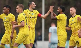 Заинтриговали. Металлист 1925 удивил своих подписчиков странным набором эмодзи. Журналист рассказал детали