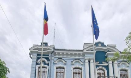 Посольство Румынии вернулось в Киев
