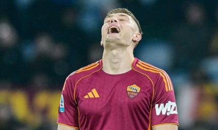 Плохие новости для Довбика и сборной. Рома опубликовала заявку на весенние еврокубки