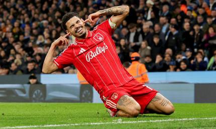 АПЛ. Підніжка для містян. Ноттінгем Форест здобуває сенсаційну нічию на Етіхаді