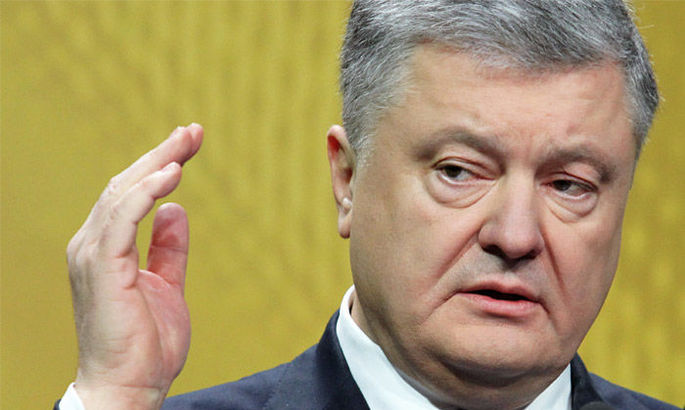 Порошенко пытался пересечь границу Украины и Польши. На Рава-Русской его не пропустили