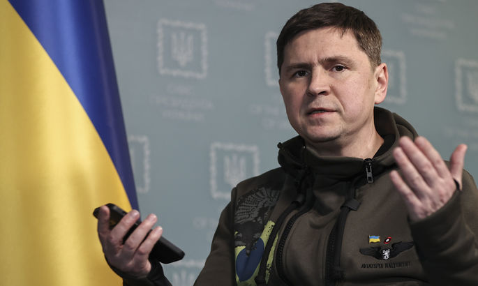 Подоляк: Украина сделала выводы из Минских договоренностей и потому не пойдет на Минск-3