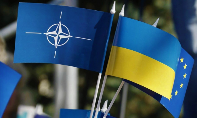 Україна зберігає курс на інтеграцію у НАТО – у Зеленського зробили заяву після саміту