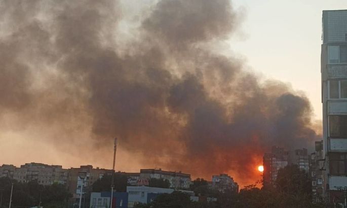 Донецк в огне: горят ж/д объекты и привокзальный рынок