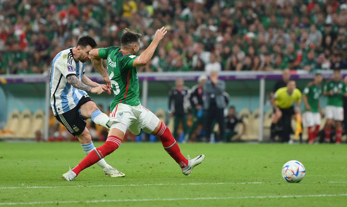 Месси забивает во втором матче на ЧМ подряд. Аргентина 1:0 Мексика