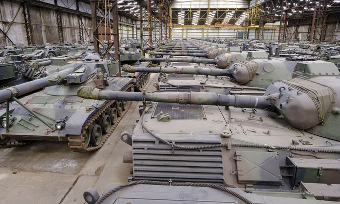 Швейцарский концерн Ruag просит разрешения у правительства продать Украине 96 танков Leopard 1