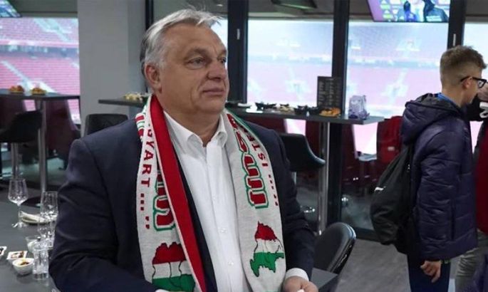 В УЕФА разрешили Венгрии использовать карты с частью территории Украины