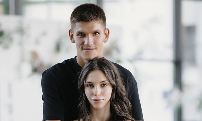 Дочь Игоря Суркиса опубликовала трогательное романтическое фото с защитником Динамо. ФОТО