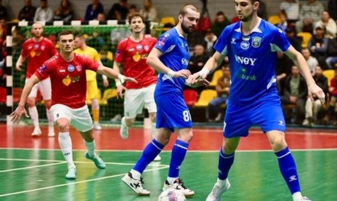Футзал. ХИТ и Аврора выходят в финал