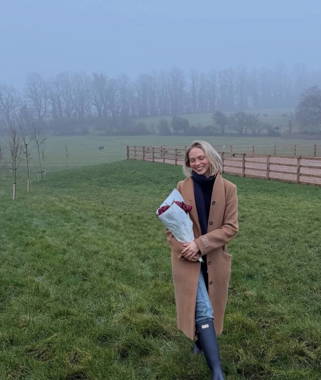 Новий флірт у соцмережах? Мудрик обмінявся теплими коментарями з американською акторкою - изображение 1